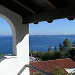 Nautilus Hotel